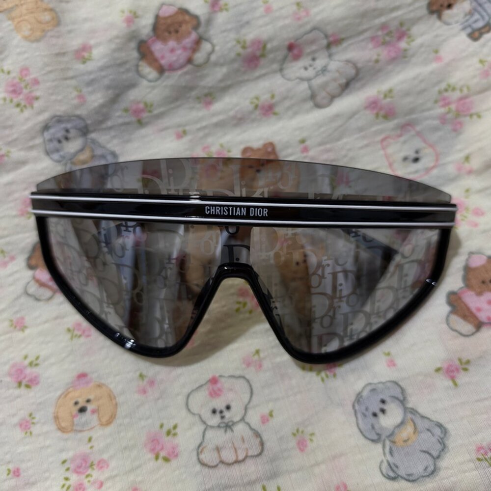 Dior Black Goggles - Picture 2 of 9